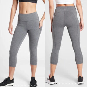 Athleta SuperSonic Heather Gray Ultimate Stash Pocket Capri Pants Size Small